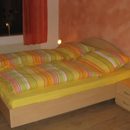 Ferienwohnung Familie Balko Arnsberg Zimmer foto